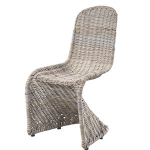 Καρέκλα από φυσικό Rattan και μεταλλικό σκελετό. Διάσταση προϊόντος: 51X67X94H