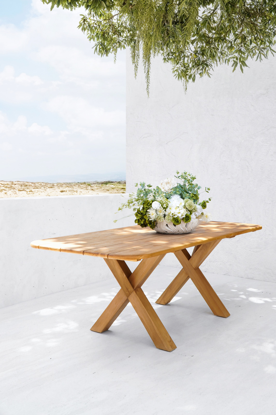 Τραπέζι τραπεζαρίας CARUSSO από φυσικό teak 220cm
